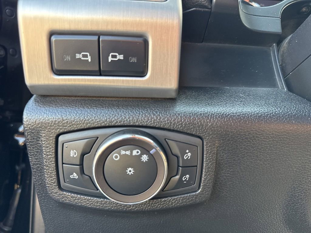 Used 2019 Ford F450 Platinum w/ Platinum Ultimate Package AWD/4WD image 54