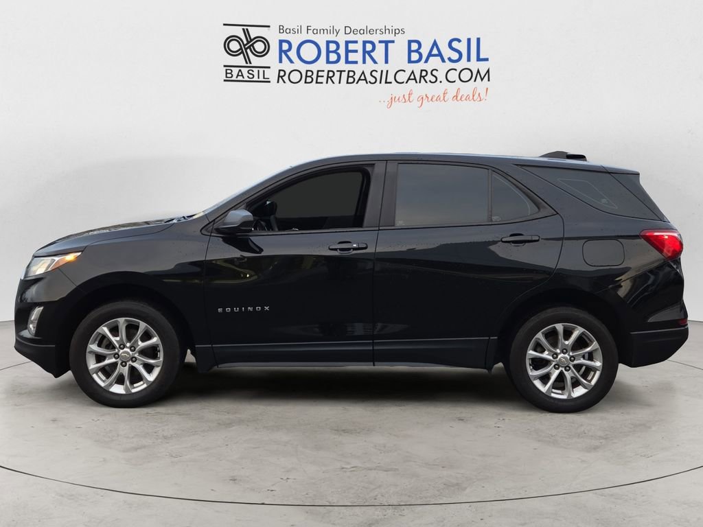 Used 2020 Chevrolet Equinox LS image 2