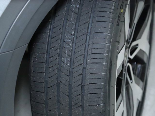 Used 2022 Volkswagen Taos SEL image 39