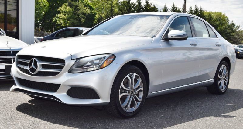 Used 2018 Mercedes-Benz C 300 4MATIC Sedan image 2