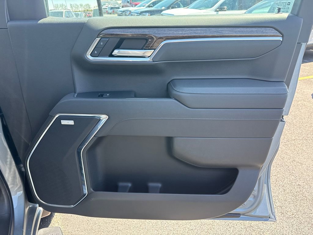 New 2026 GMC Sierra 1500 Elevation w/ Elevation Premium Package AWD/4WD image 38