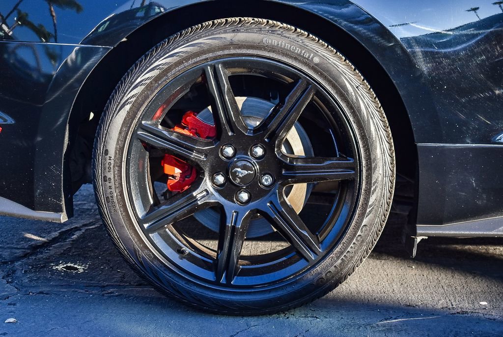 Used 2019 Ford Mustang GT Premium w/ Ford Safe & Smart Package image 13