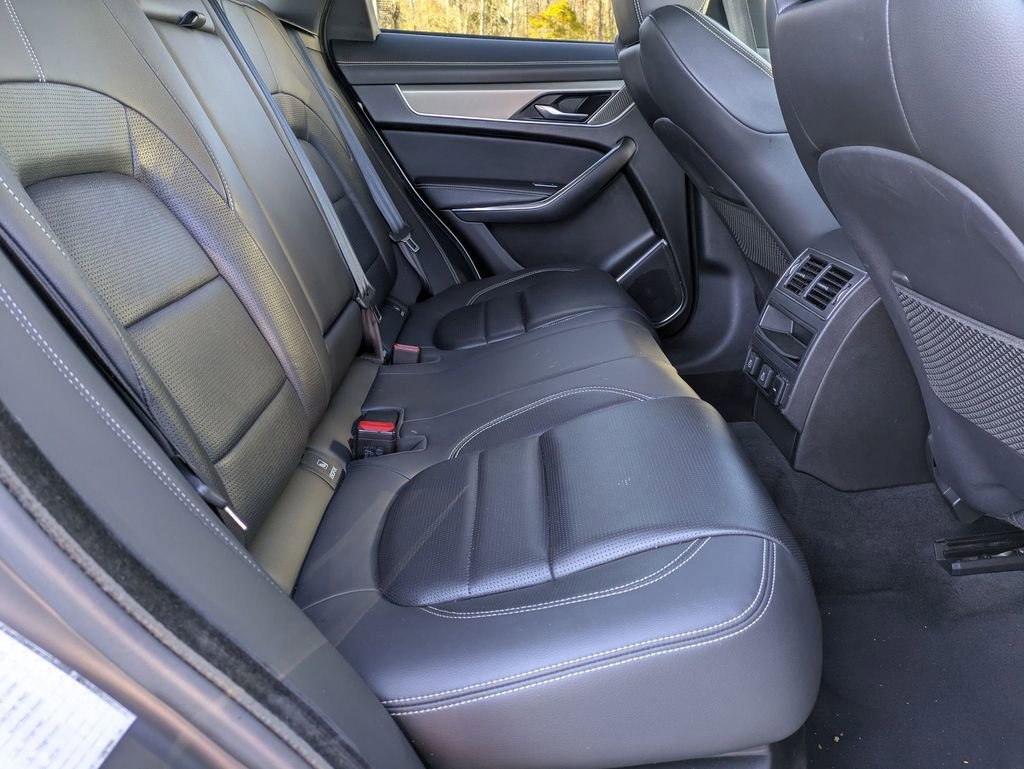 Used 2024 Jaguar F-PACE R-Dynamic S AWD/4WD image 26