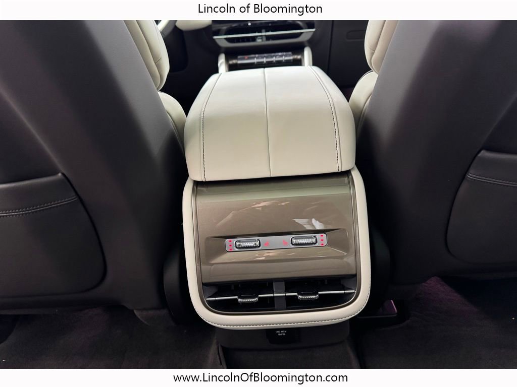 New 2024 Lincoln Nautilus Black Label w/ Jet Appearance Package (87T) image 59