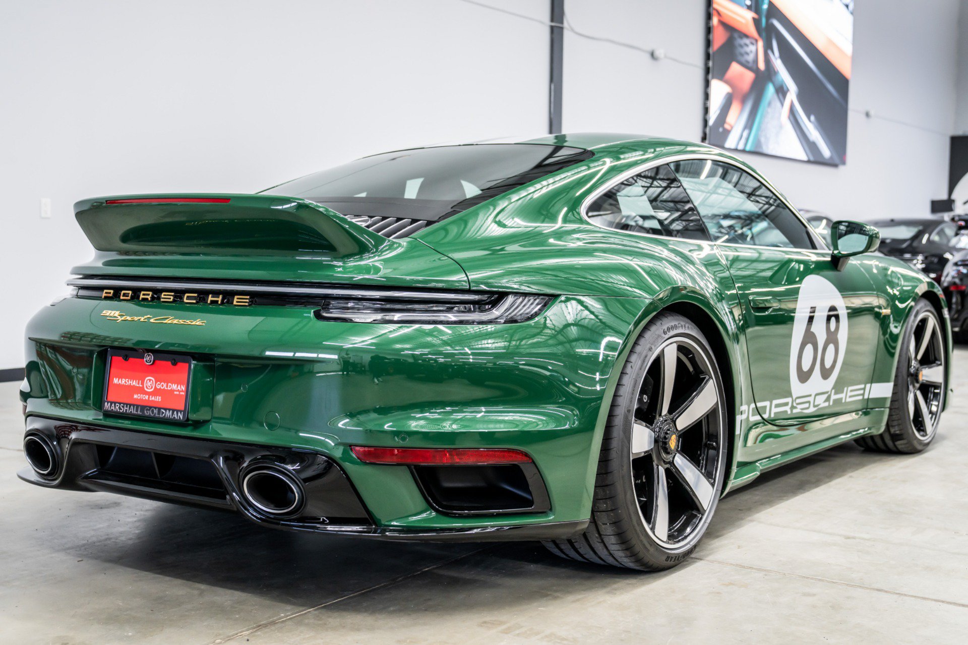 Used 2023 Porsche 911 Sport Classic RWD image 8