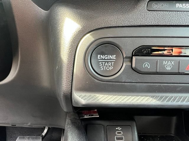 Used 2025 Ford Bronco Sport Outer Banks AWD/4WD image 27