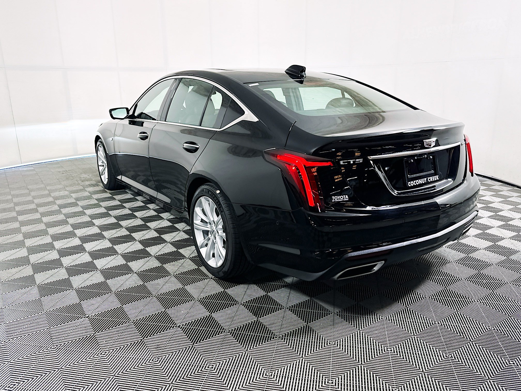 Used 2025 Cadillac CT5 Premium Luxury w/ Sun And Sound Package RWD image 5