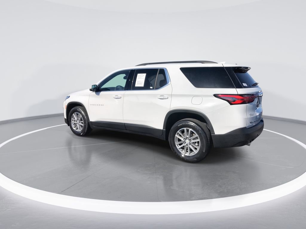 Used 2023 Chevrolet Traverse LT image 6