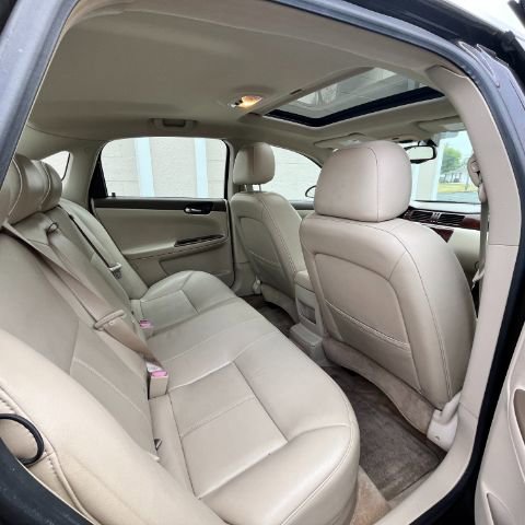 Used 2008 Chevrolet Impala LTZ image 10