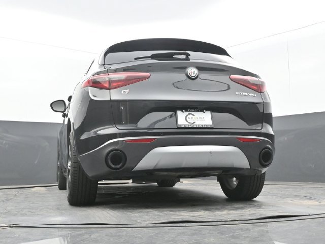 Used 2022 Alfa Romeo Stelvio Ti w/ Active Assist Plus Package AWD/4WD image 55