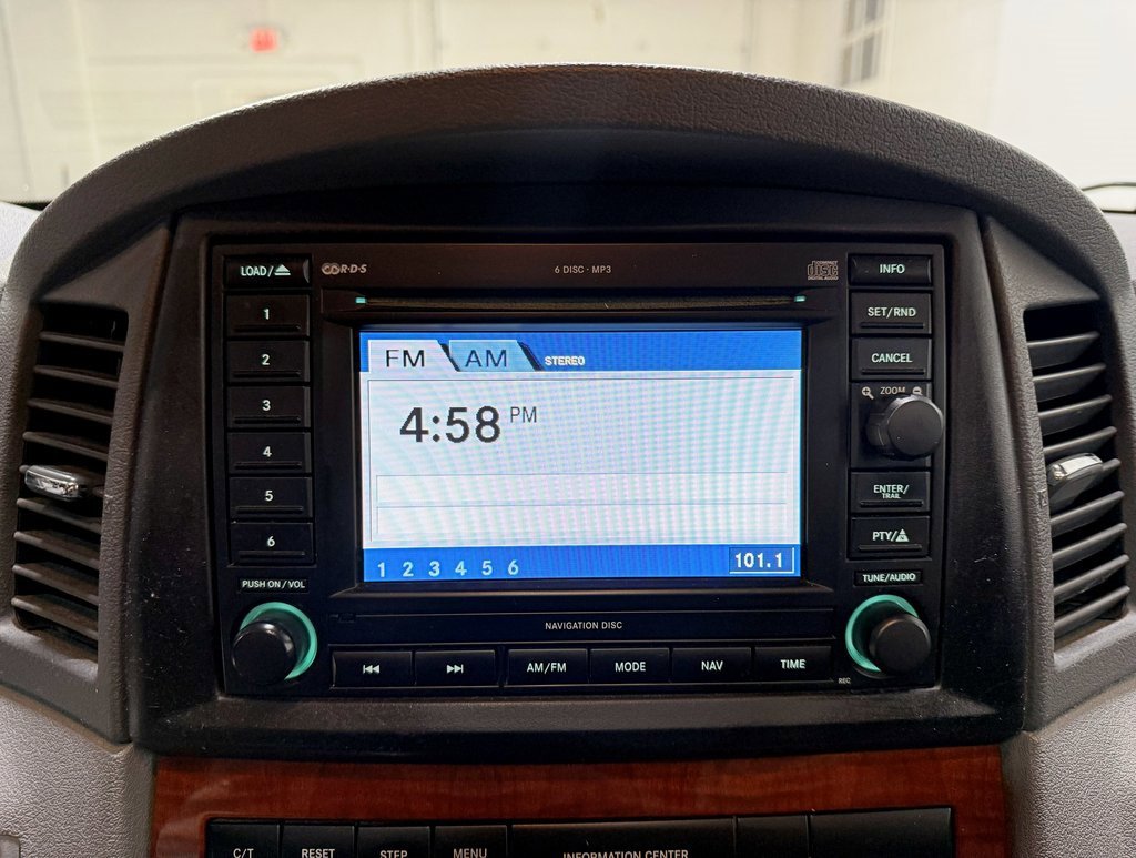 Used 2007 Jeep Grand Cherokee Limited image 16