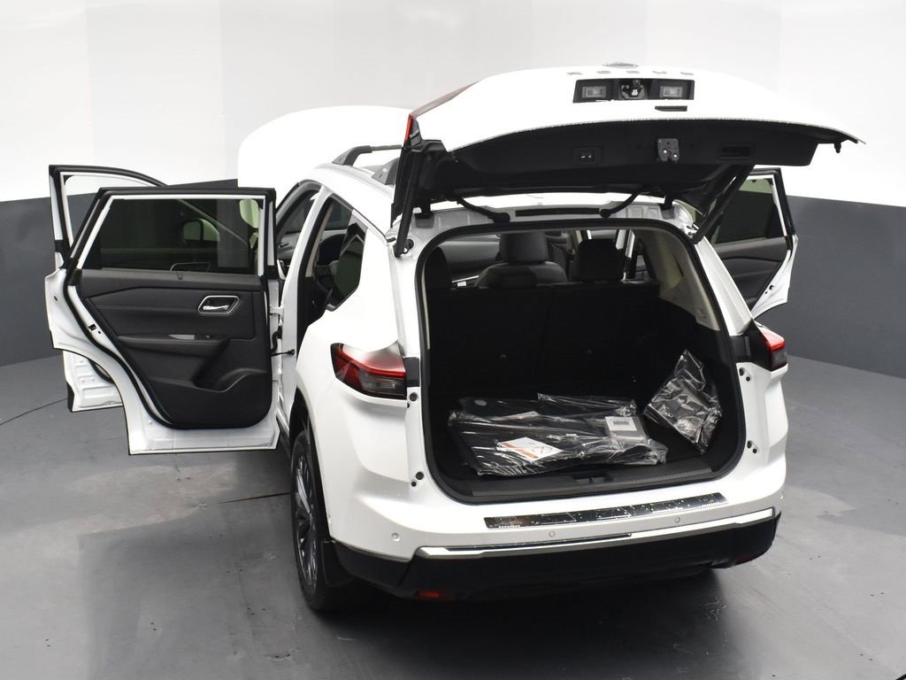 New 2026 Nissan Rogue Platinum image 34