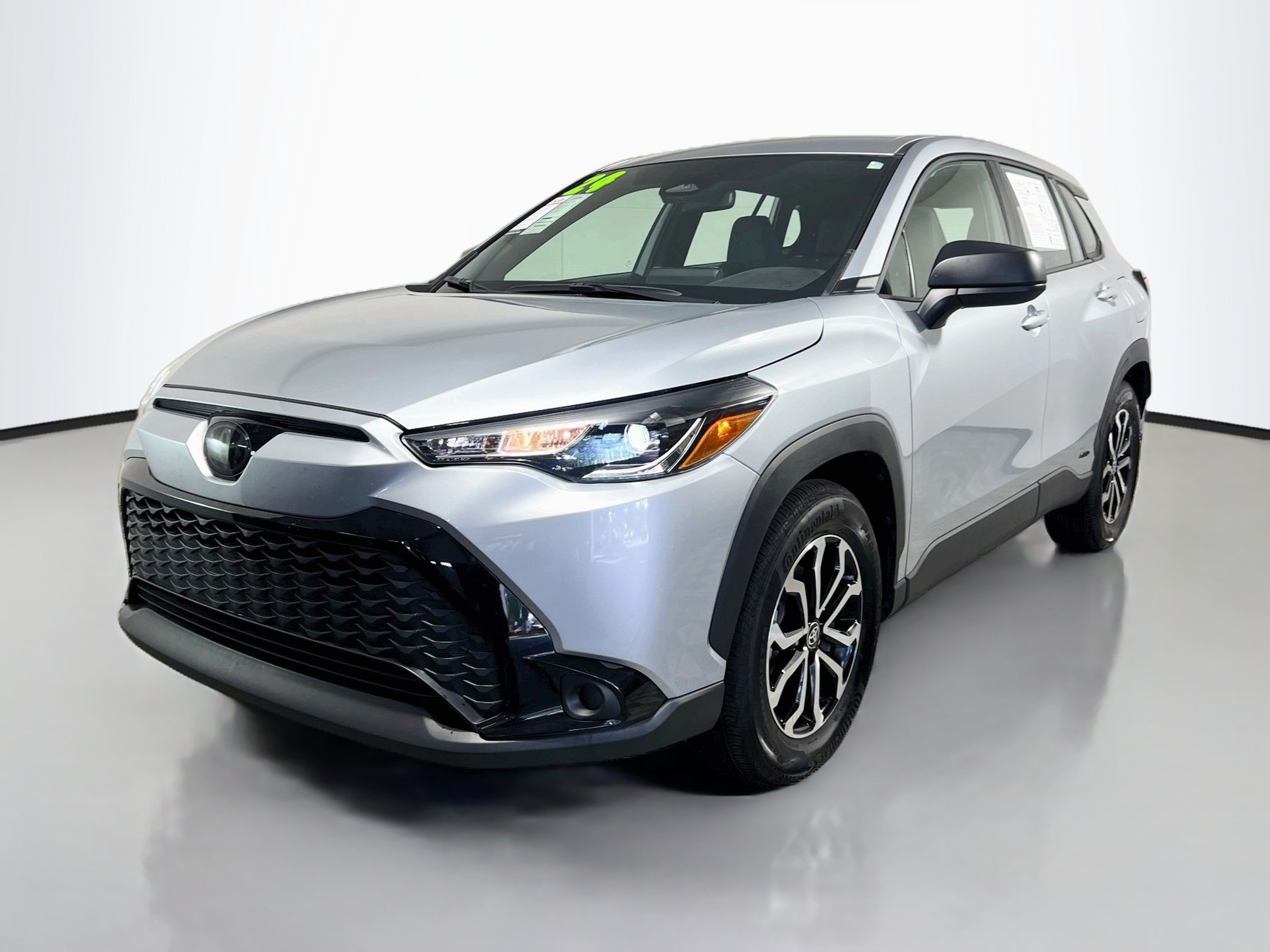 Used 2024 Toyota Corolla Cross AWD Hybrid image 10