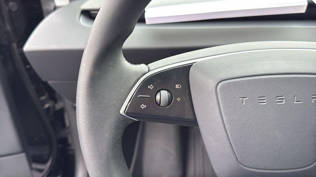 Used 2025 Tesla Model 3 Long Range image 20