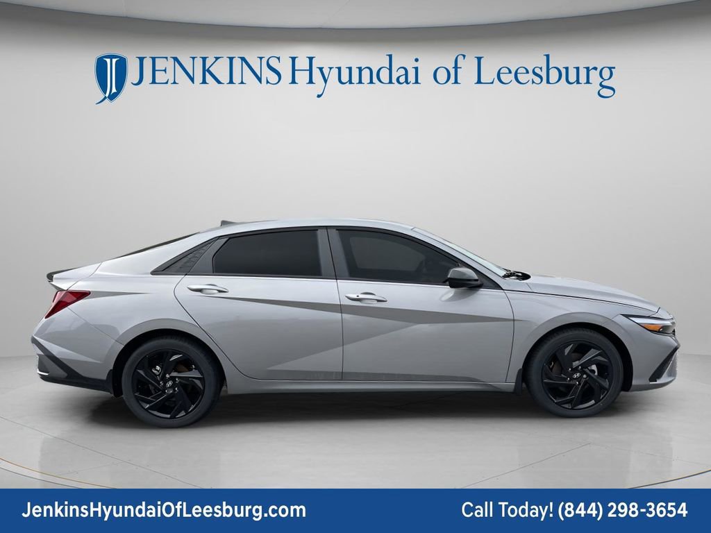 New 2026 Hyundai Elantra Sport FWD image 2