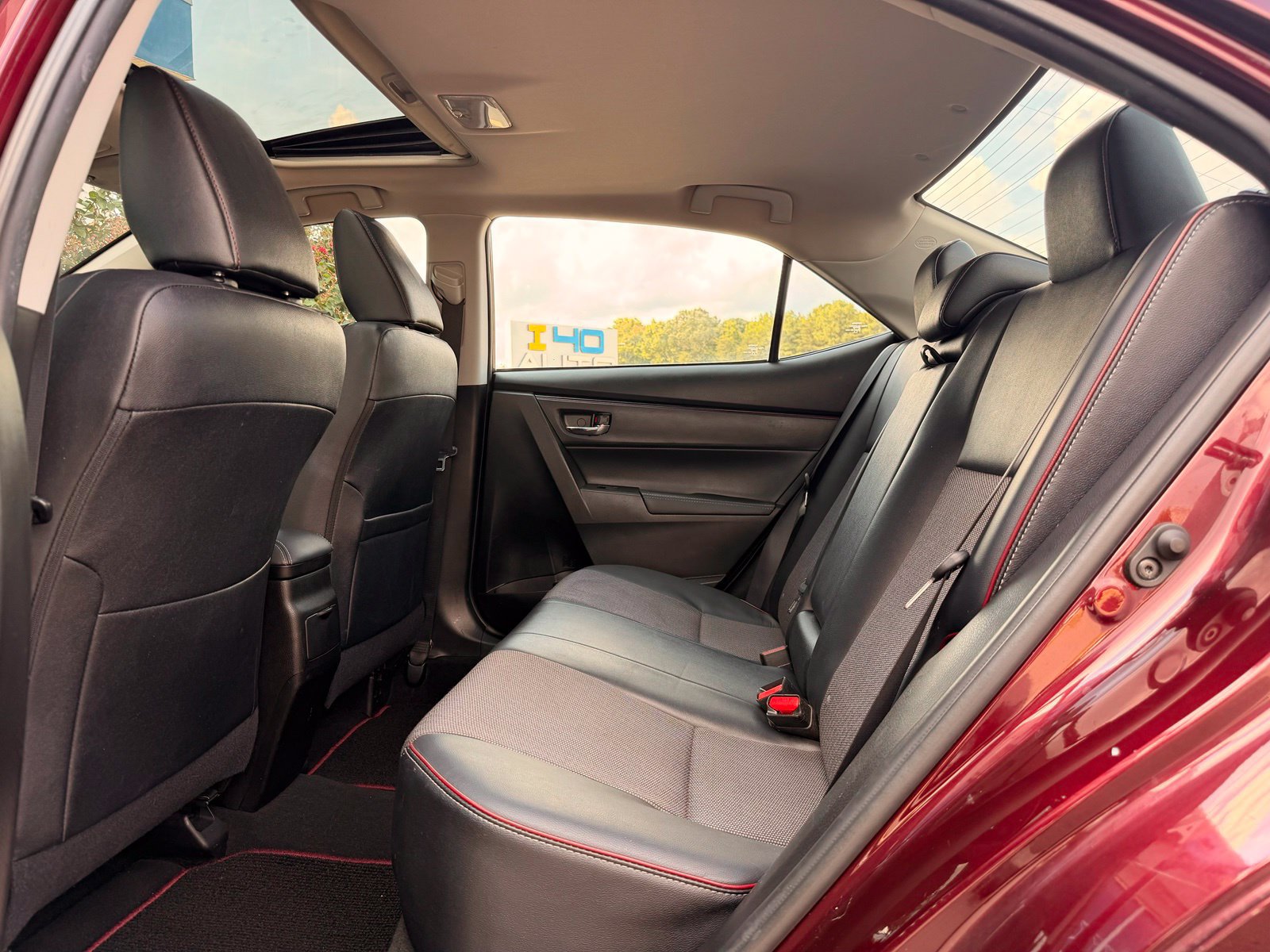 Used 2017 Toyota Corolla SE 50th Anniversary FWD image 18