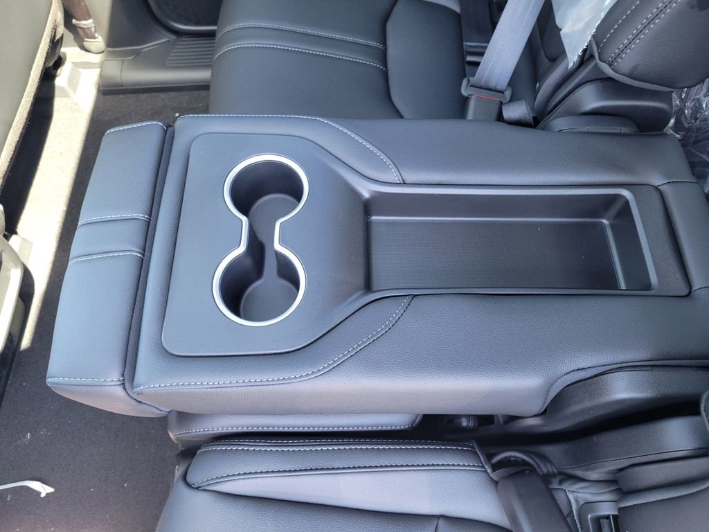 New 2026 Honda Pilot Touring image 32