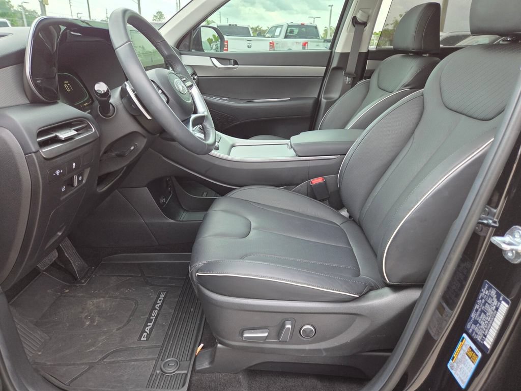 Used 2025 Hyundai Palisade XRT FWD image 30