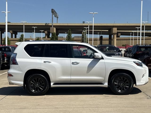 Used 2023 Lexus GX 460 Premium w/ Premium Package AWD/4WD image 3