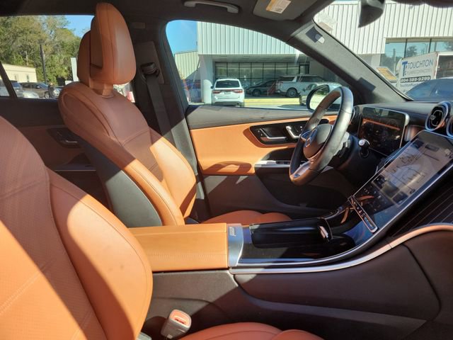 Used 2024 Mercedes-Benz GLC 300 4MATIC image 34