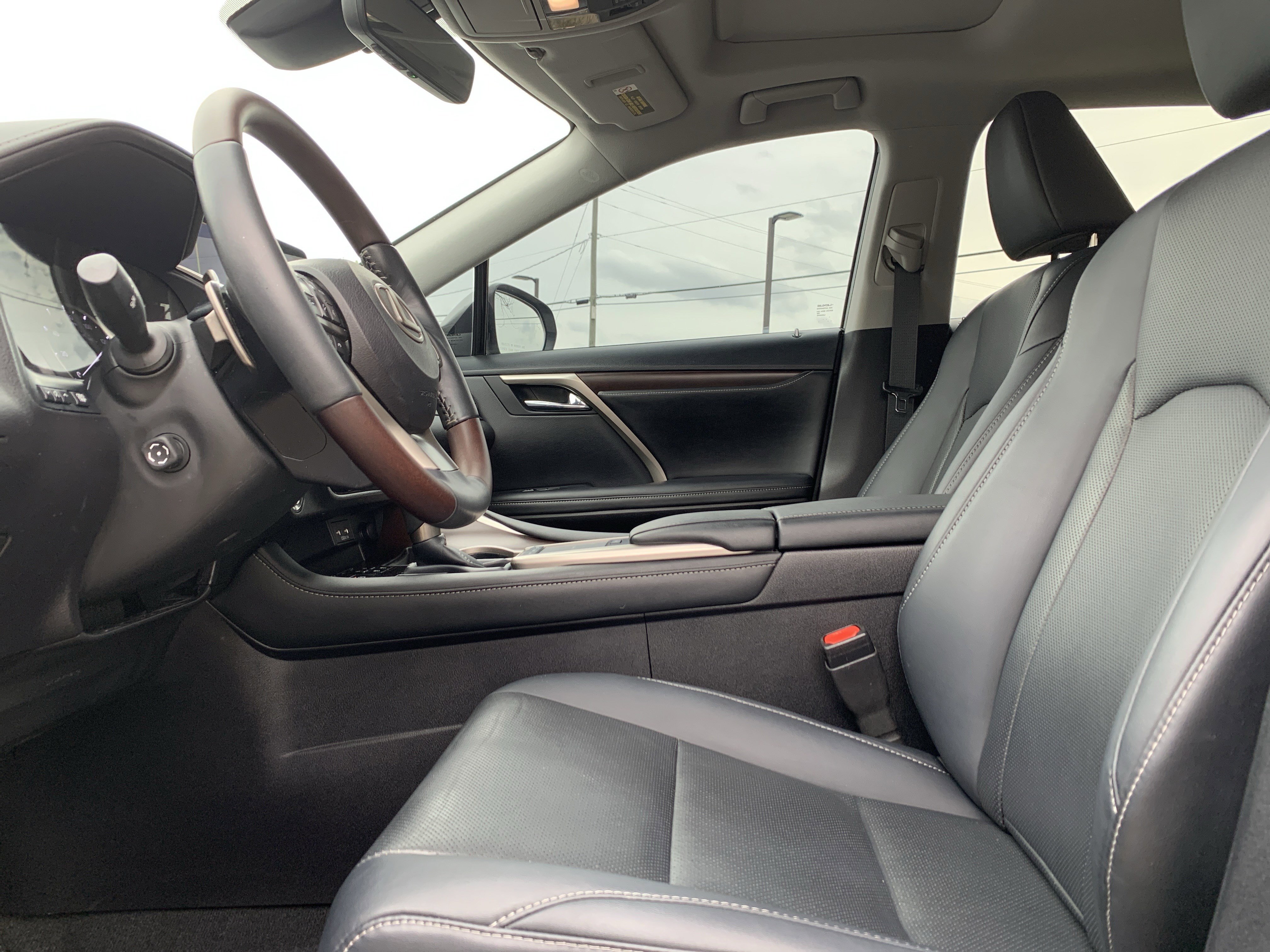 Used 2021 Lexus RX 350 FWD w/ Premium Package image 16