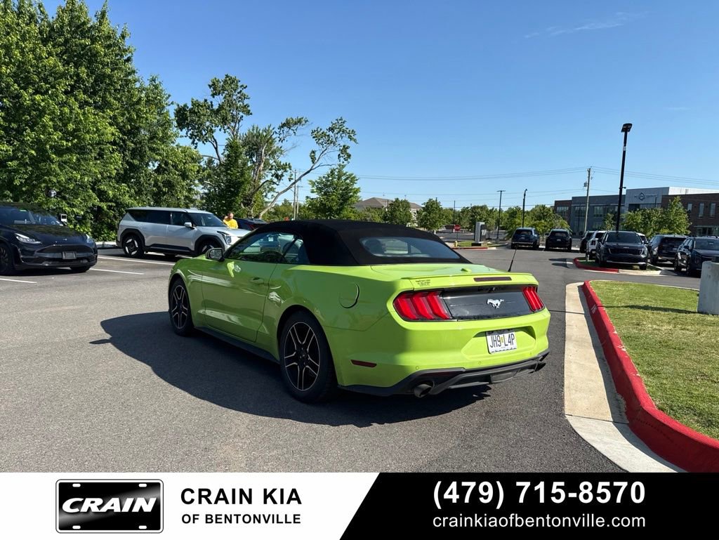 Used 2020 Ford Mustang Premium RWD image 5