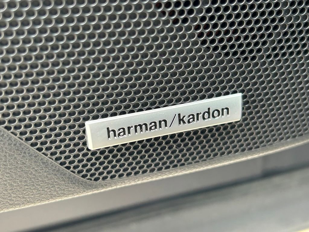 Used 2025 Subaru Forester Touring image 28