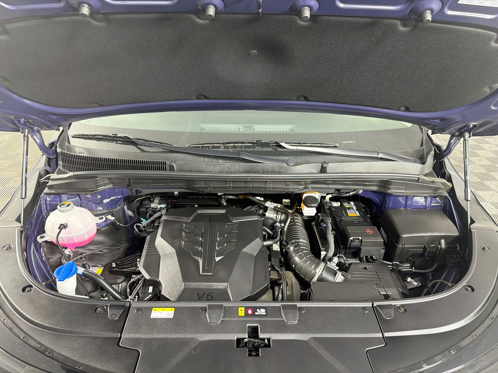 Used 2026 Kia Carnival FWD image 35