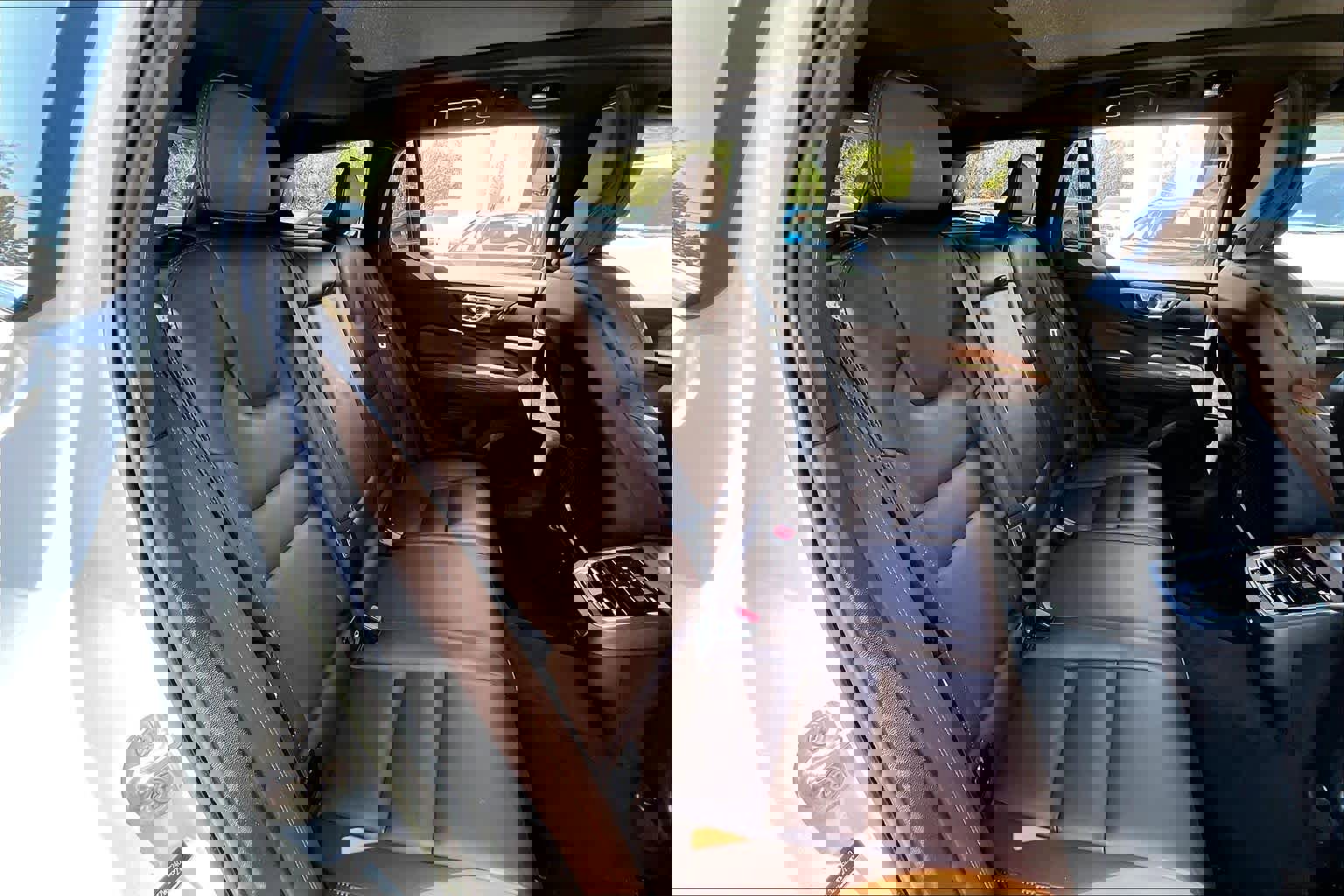 Used 2023 Volvo V60 B5 Cross Country Ultimate w/ Climate Package image 20