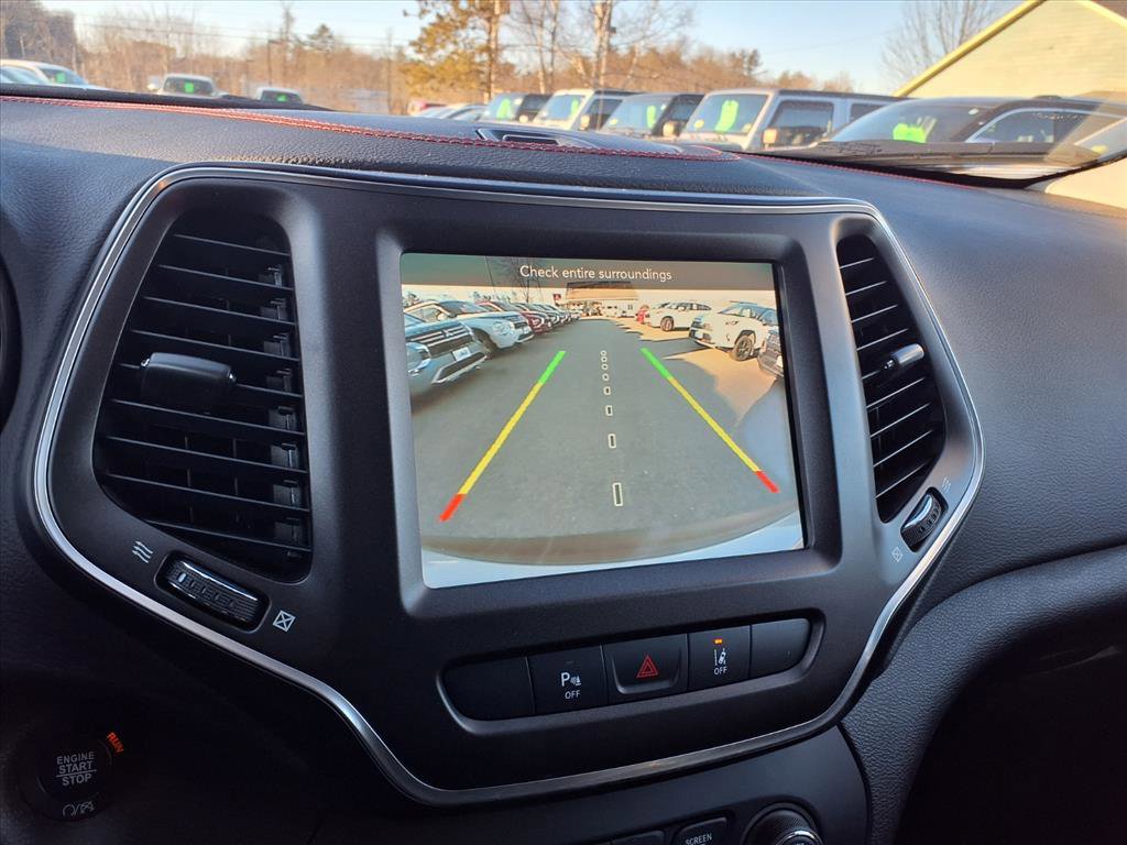 Used 2021 Jeep Cherokee Trailhawk w/ Trailer Tow Group image 10