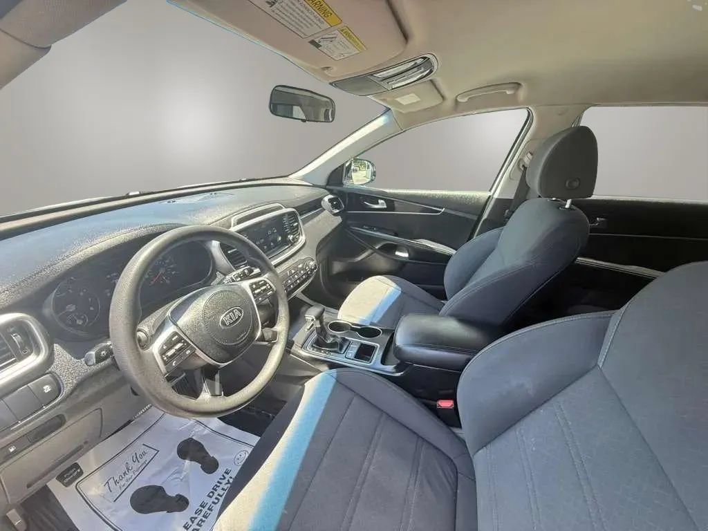 Used 2020 Kia Sorento FWD V6 image 12