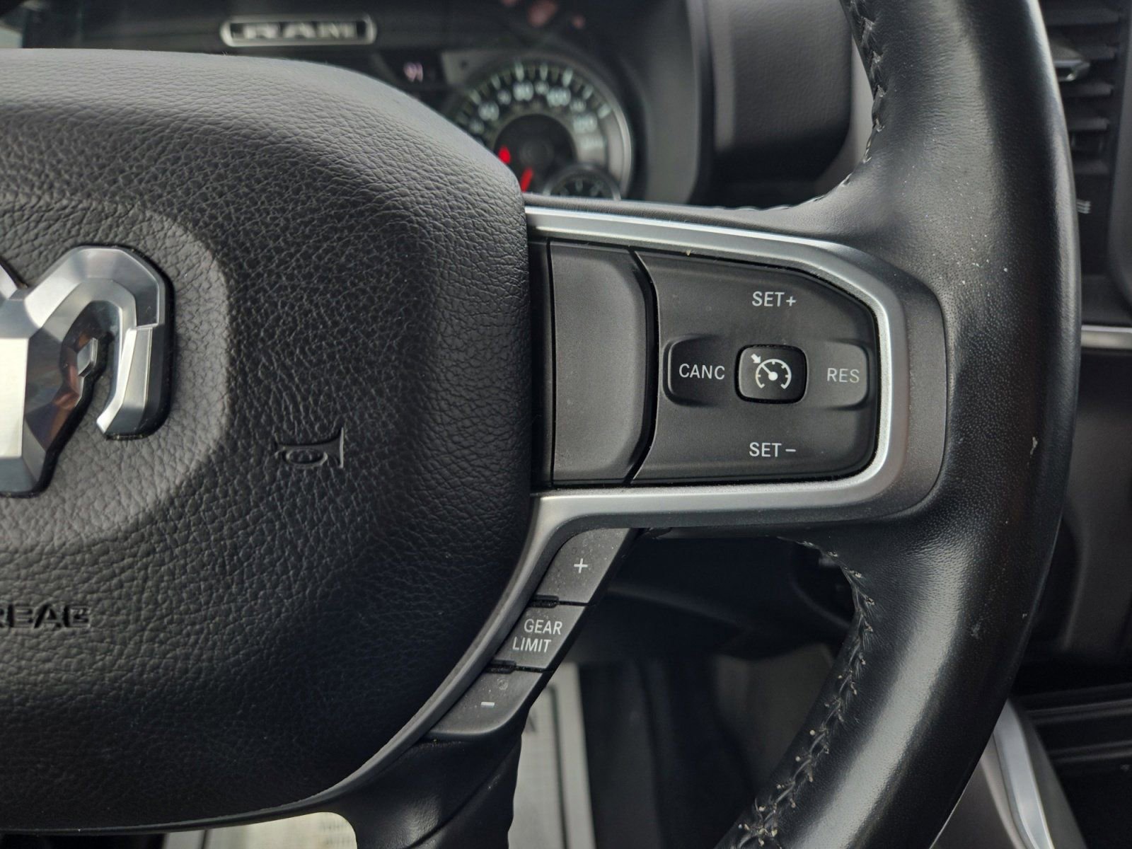 Used 2021 RAM 1500 Lone Star AWD/4WD image 16