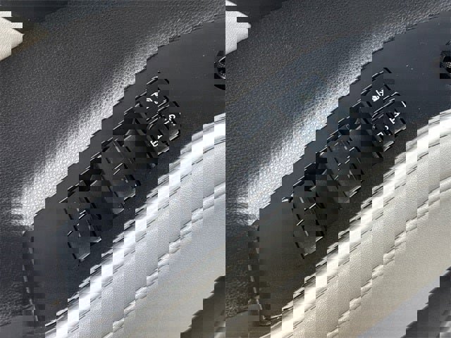 Used 2021 Toyota Highlander XLE image 20