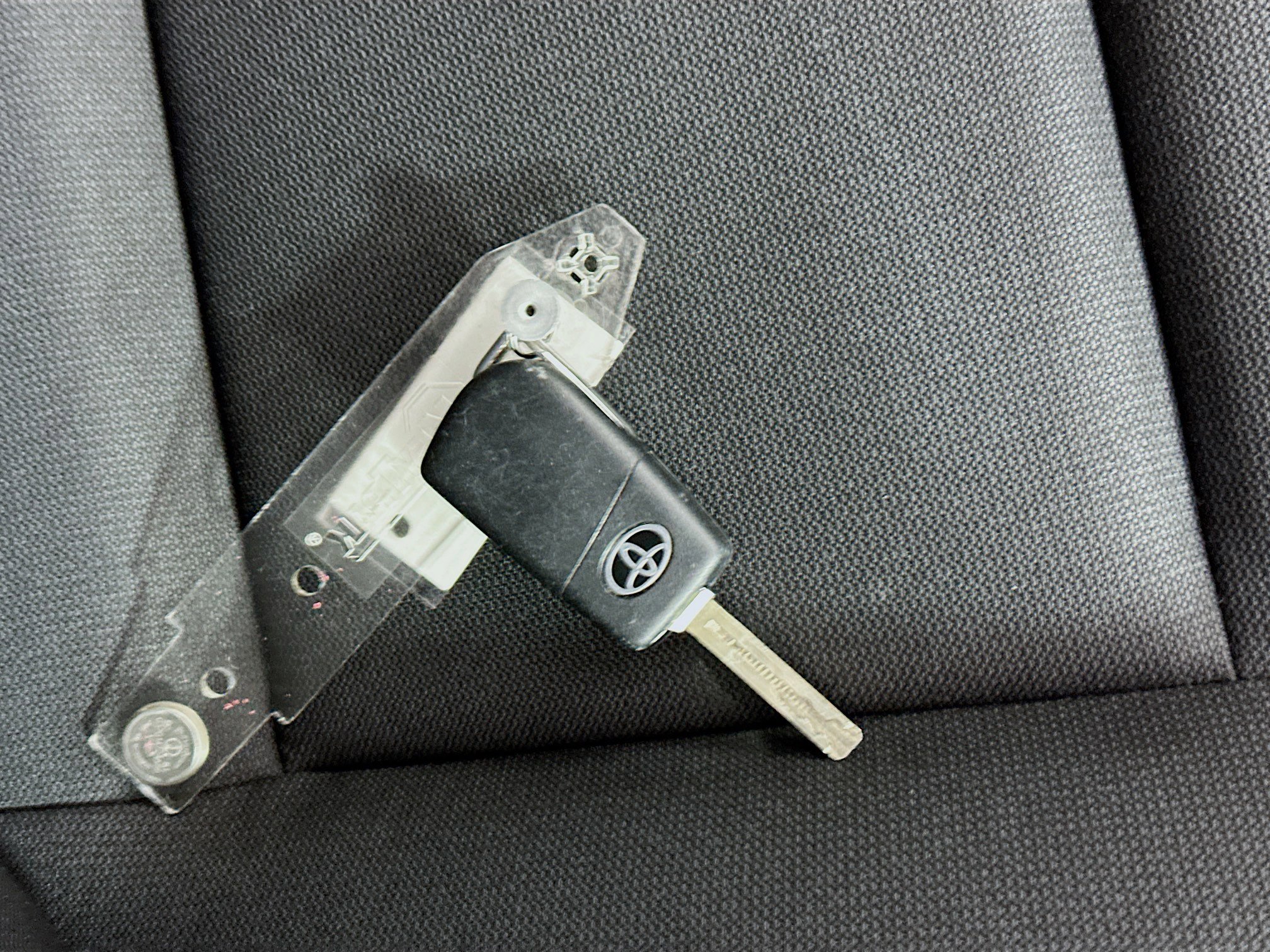 Used 2025 Toyota Corolla LE image 32