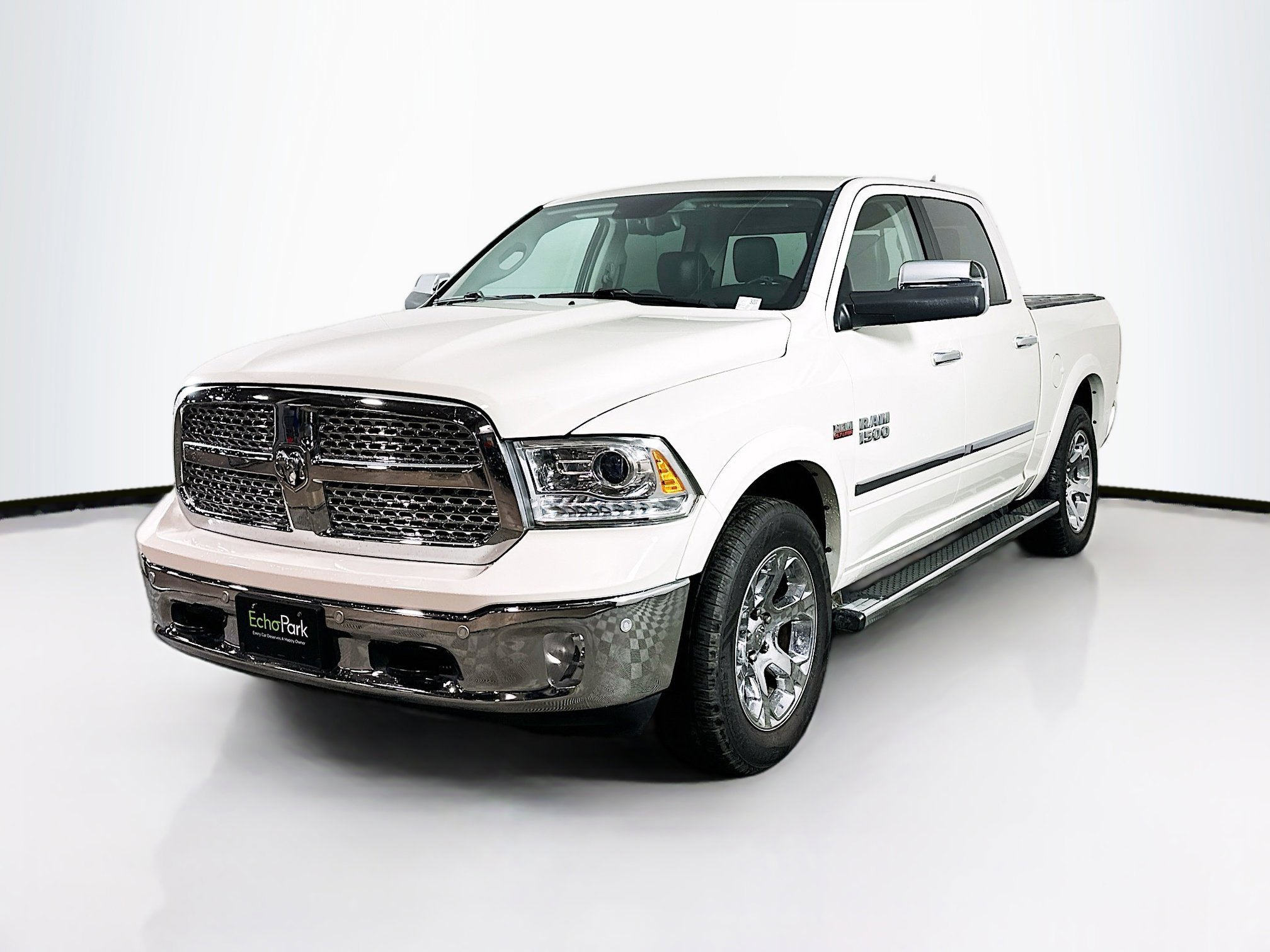 Used 2016 RAM 1500 Laramie w/ Convenience Group image 3