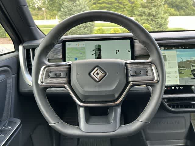 Used 2026 Rivian R1S Adventure Dual AWD/4WD image 7