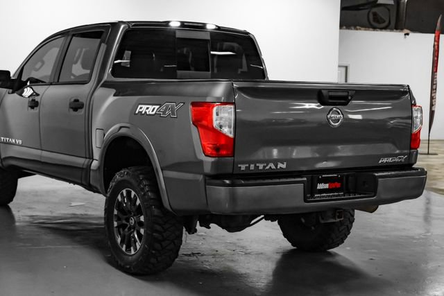 Used 2019 Nissan Titan PRO-4X AWD/4WD image 13