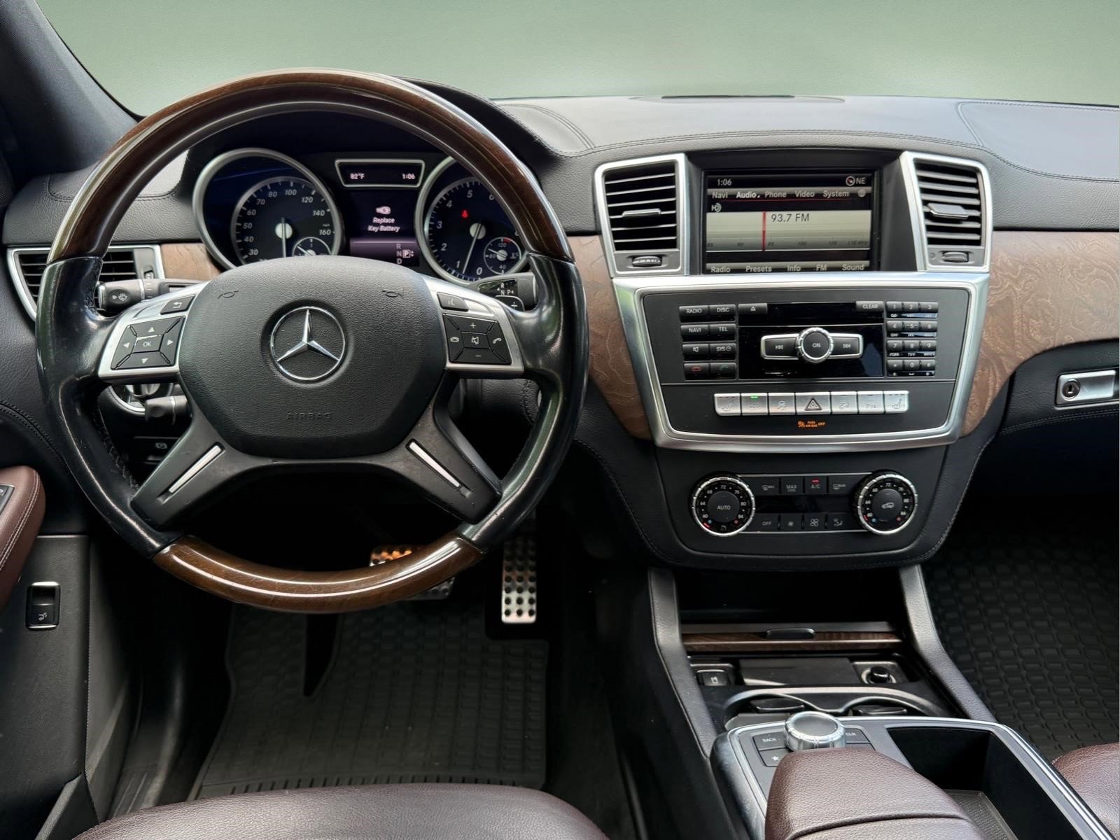 Used 2015 Mercedes-Benz ML 400 4MATIC image 11