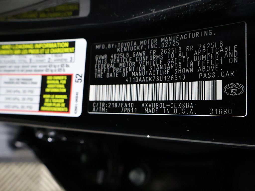 Used 2025 Toyota Camry SE FWD image 44