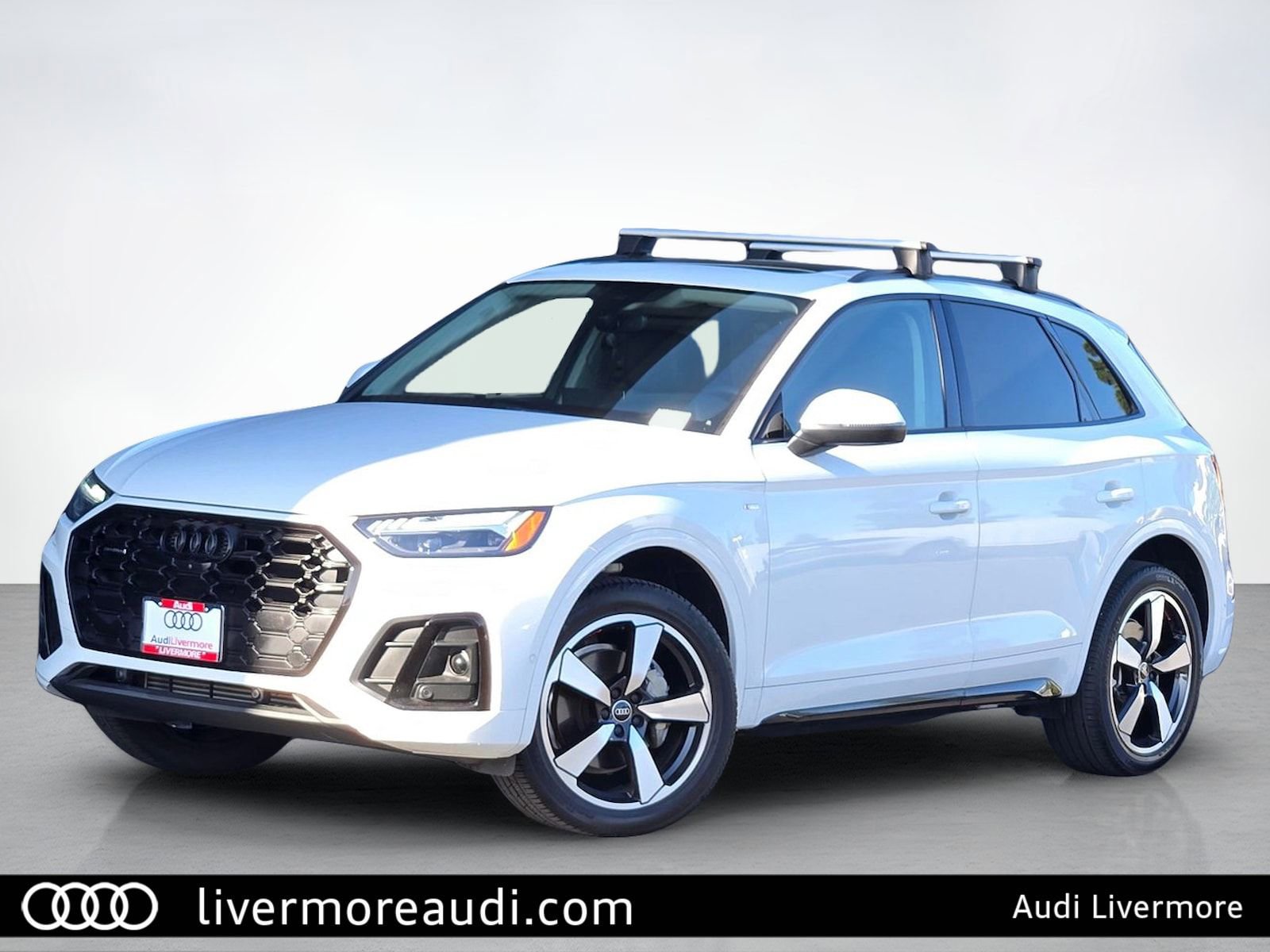 Used 2023 Audi Q5 2.0T Prestige w/ Prestige Package AWD/4WD video 1