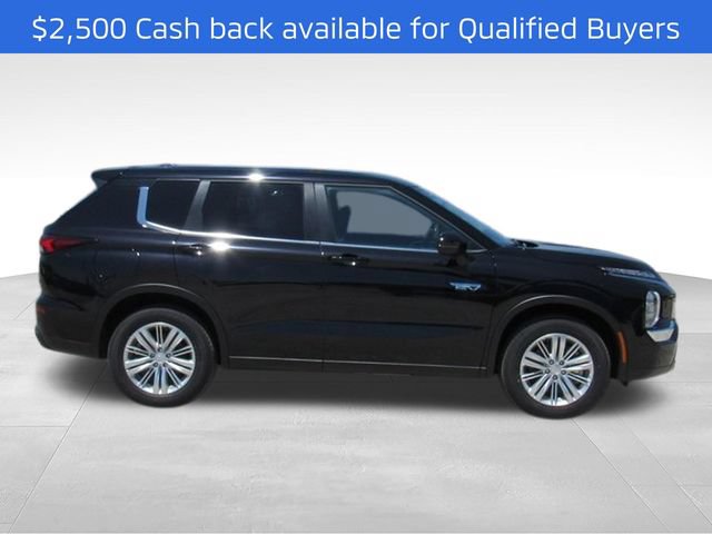 New 2025 Mitsubishi Outlander ES AWD/4WD image 2