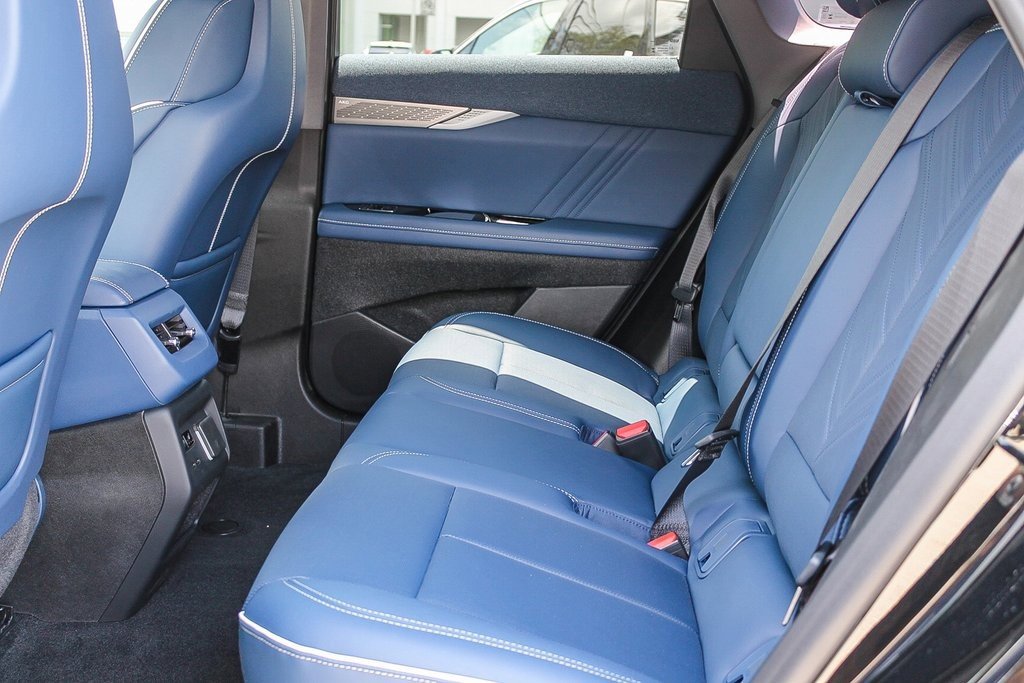 New 2025 Cadillac Optiq Sport 2 image 21