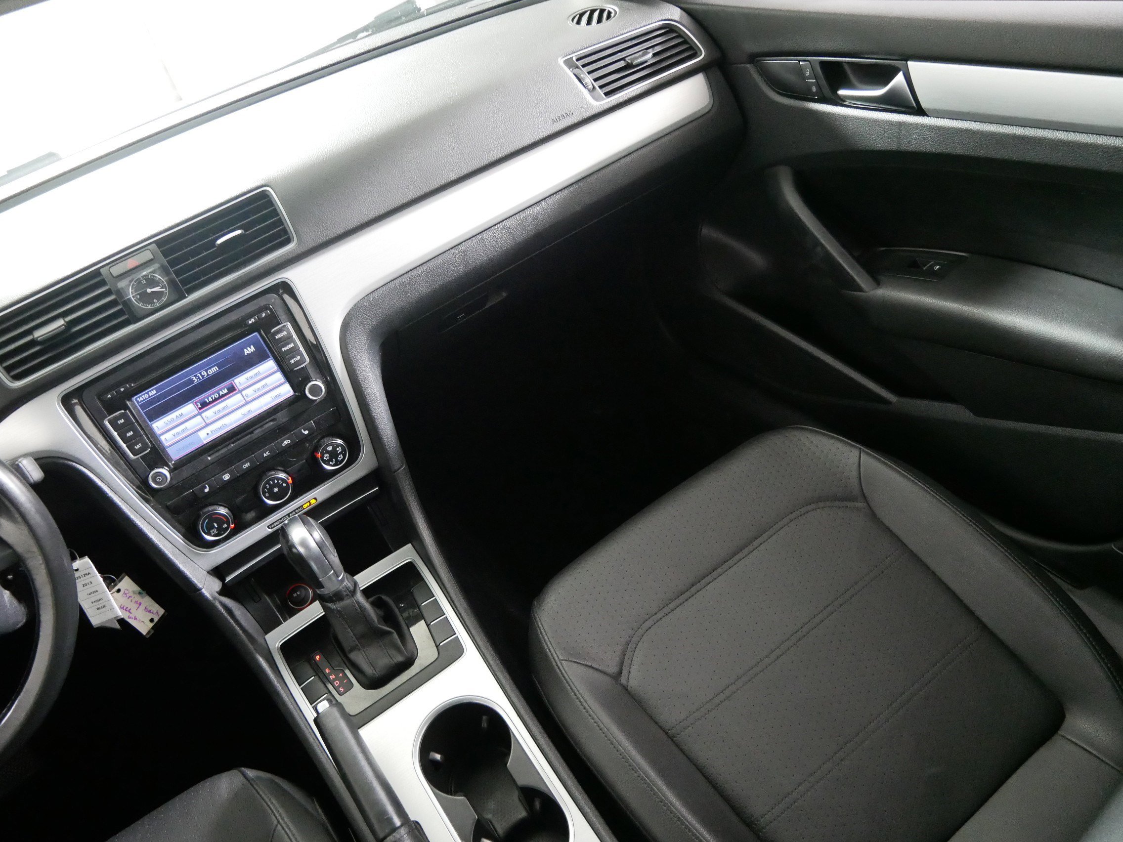 Used 2013 Volkswagen Passat 2.5 SE image 11