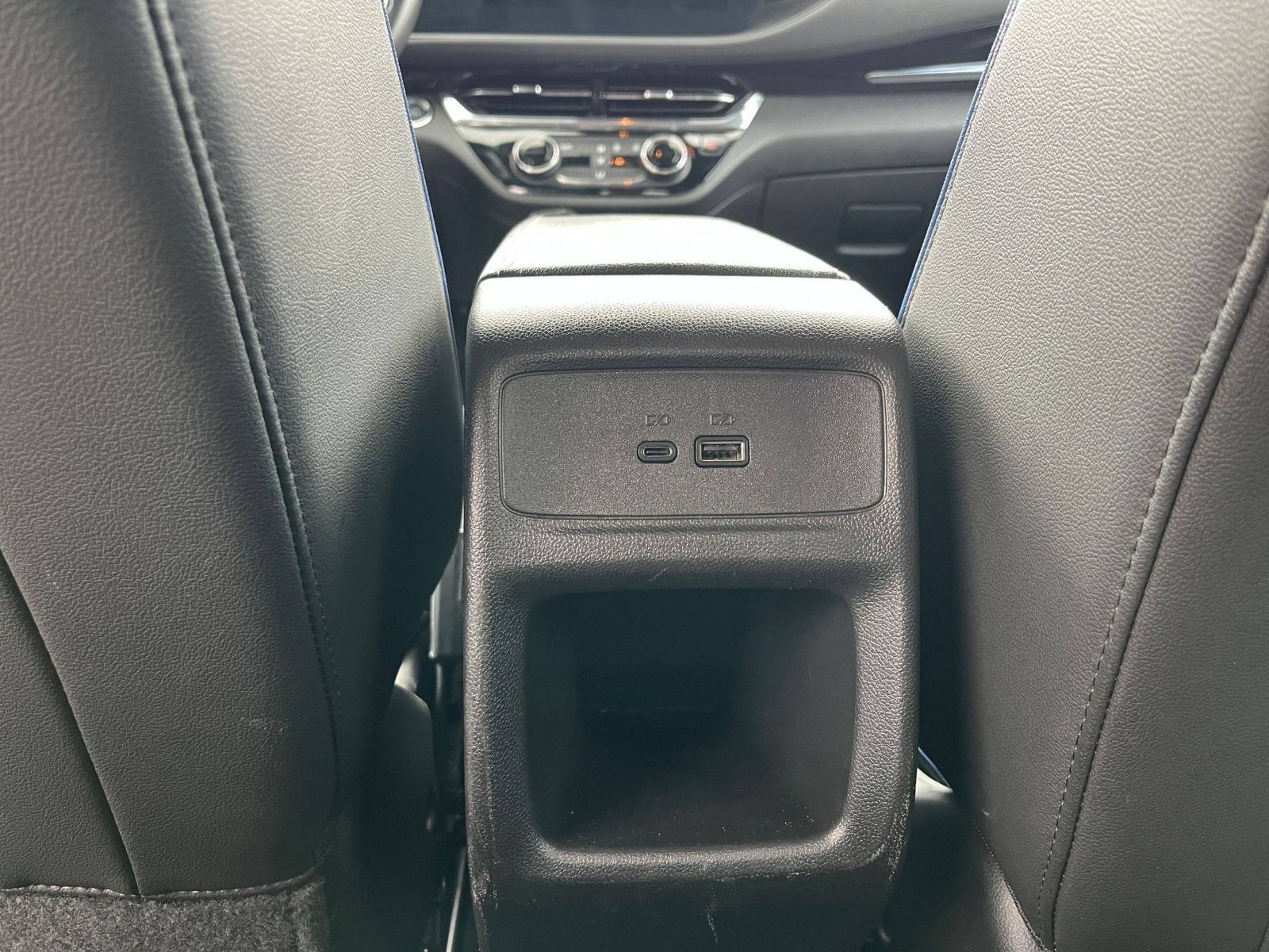 Used 2025 Buick Envista Sport Touring FWD image 21