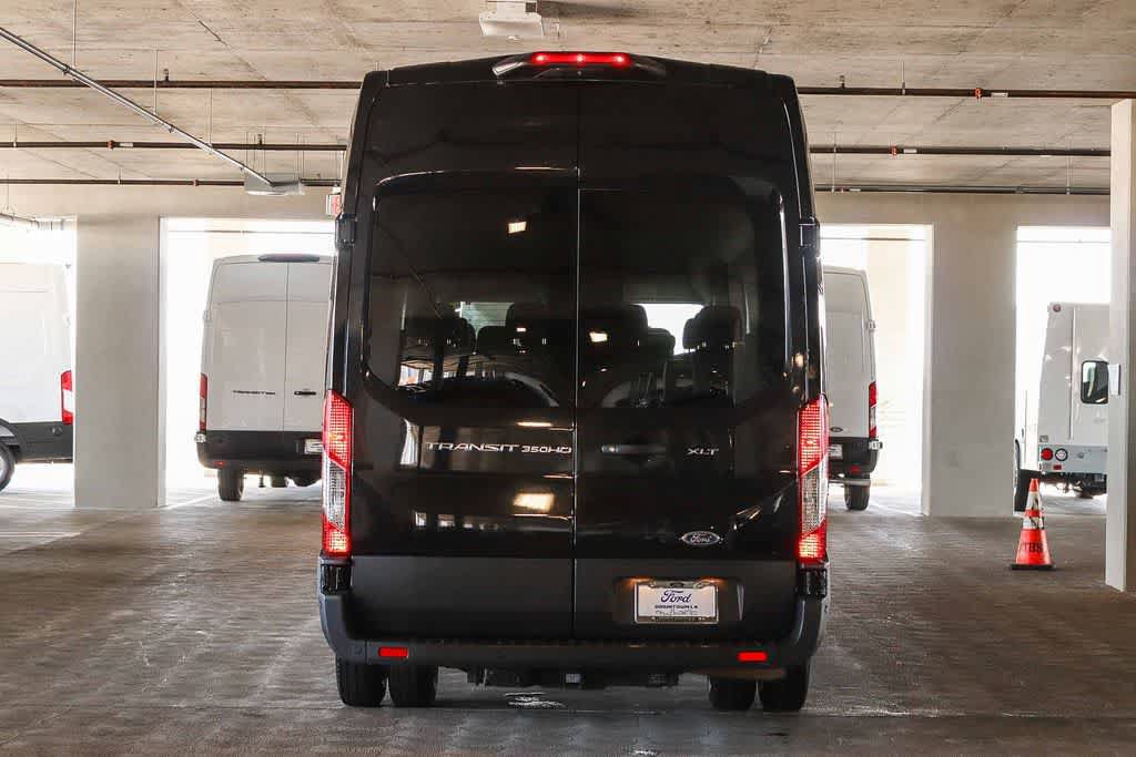 Used 2023 Ford Transit 350 XLT RWD image 5