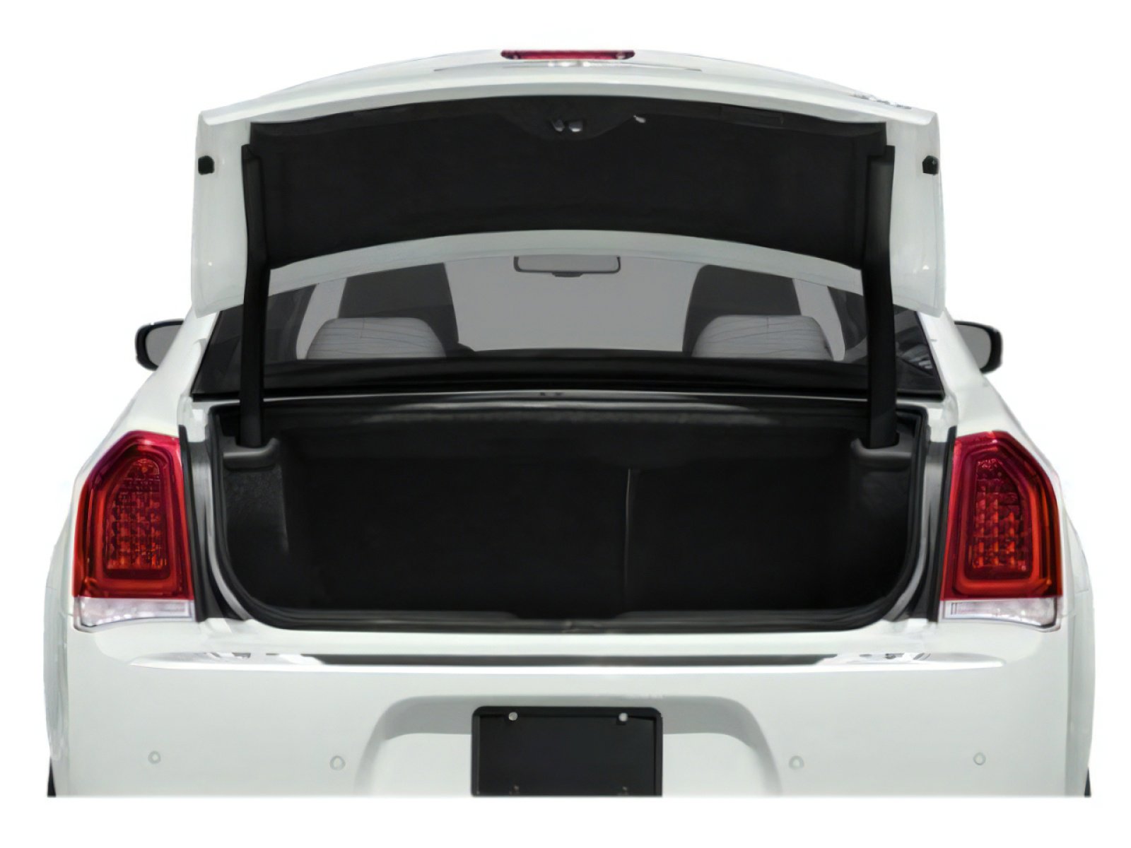 Used 2018 Chrysler 300 Touring L RWD image 15