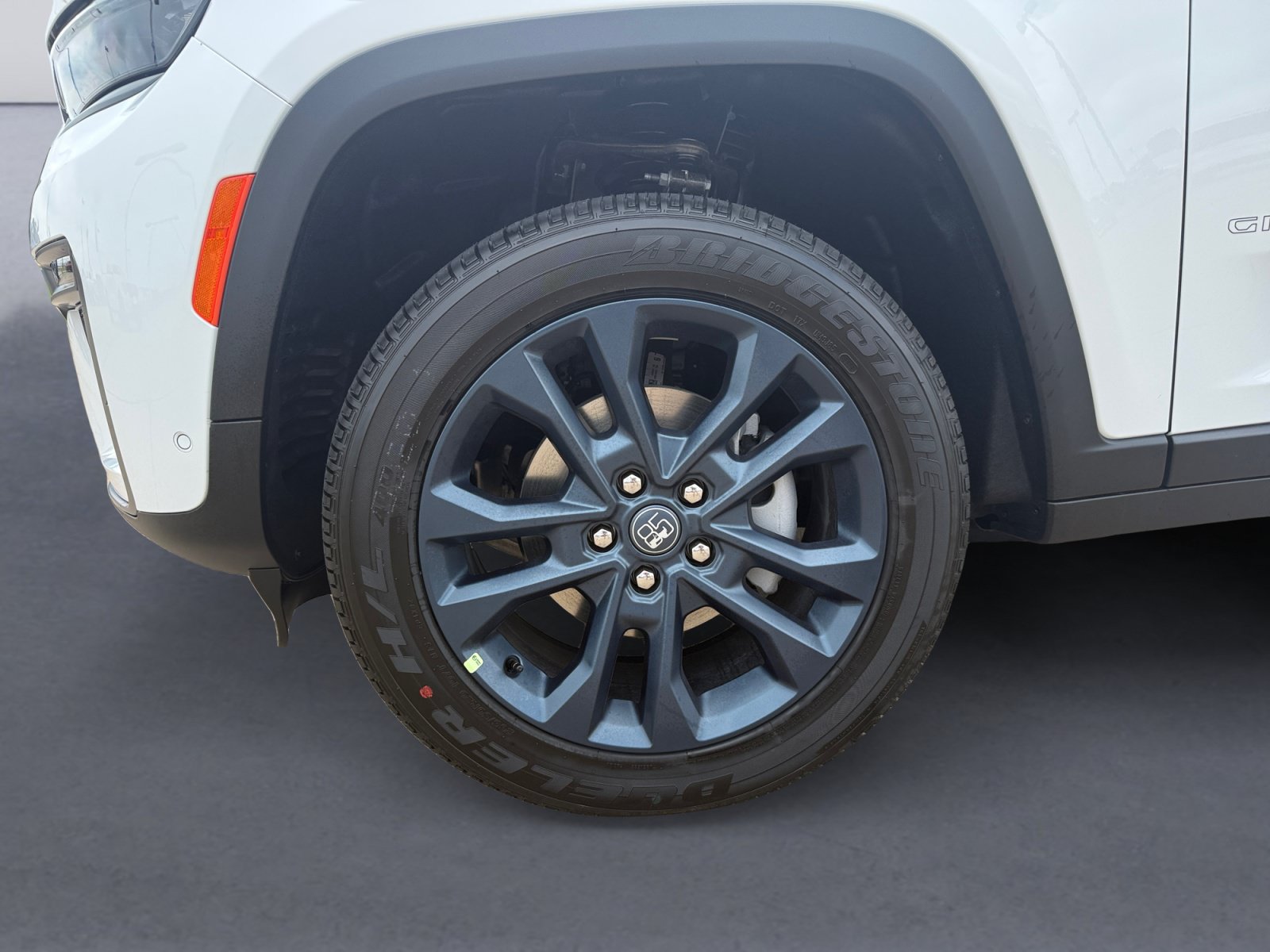 New 2026 Jeep Grand Cherokee Limited AWD/4WD image 14
