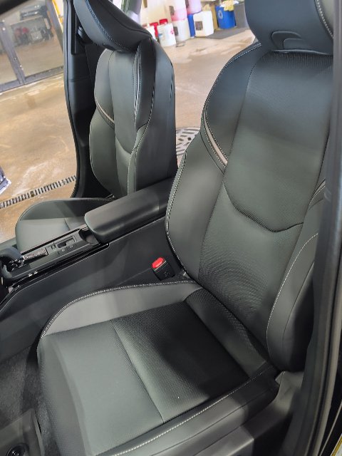 New 2027 Toyota Prius XLE AWD/4WD image 11