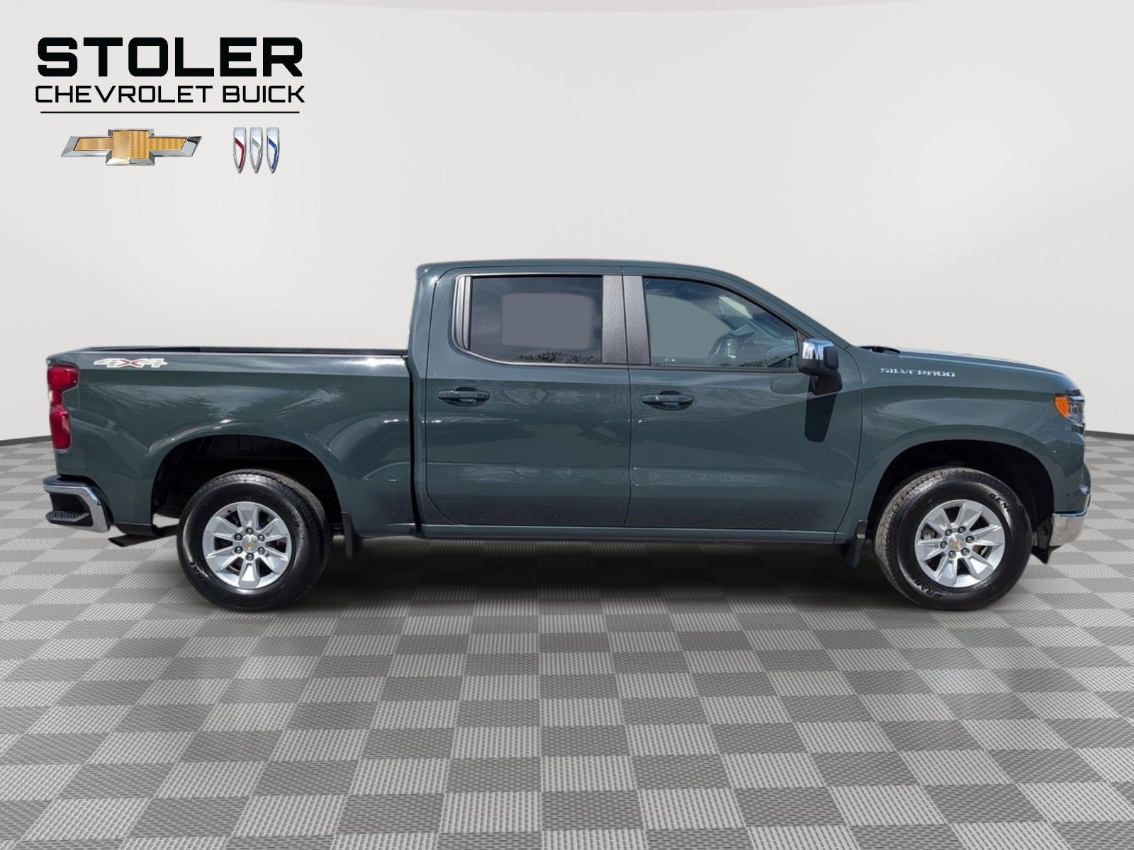 Used 2025 Chevrolet Silverado 1500 LT AWD/4WD image 6