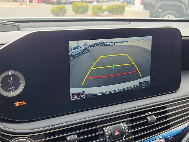 Used 2022 Lexus LS 500 AWD image 18